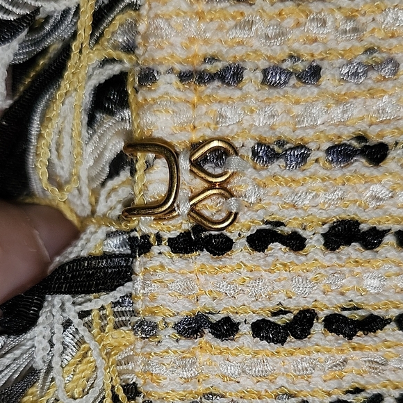 St. John Cream and Black Women's Jacket With Fringe Detail Sz. 4 - Picture 9 of 9